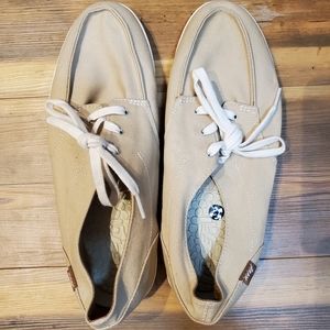 Mens size 12 reef tan shoes